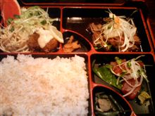 神田駅前商店街で小さいけど美味しいお店発見・・・