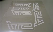 ステッカーの色違い。