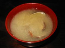 本日は「アサリの味噌汁」
