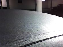 金曜日のプール、混みすぎですよ～。