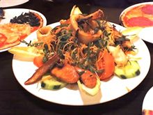 シーフードサラダ。