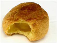 ２層仕立てのシュークリーム