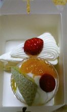 今日はケーキ