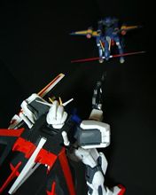 GUNDAM SEED  PHASE-21  『砂塵の果て』　のワンシーン