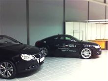 車の展示もありました。