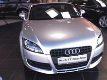 Audi ロードスター、見てきました。