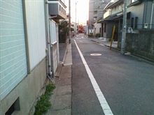 相変わらず(((p(＞◇＜)q))) サムイー!!…朝です。