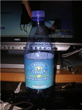 初めてスパークリングウォーターを飲んでみた