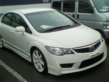 CIVIC TYPE-R売れてました。。。 CIVIC TYPE-R売れてました。。。