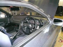 ＧＴ－Ｒに社外ブレーキディスクとＴＥＩＮ車高調を組み込み