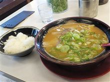 美味しいお昼ご飯。らーめん横綱