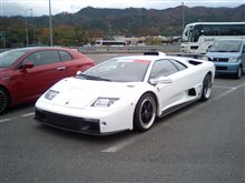 スーパーカーの特権？