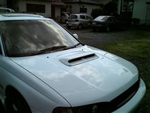 GC8インプ風ボンネットダクトを装着してみました。