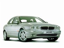 ジャガーXタイプの教習車