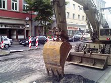 デュッセルは工事中。
