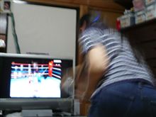 Ｗｉｉで暴れる人