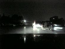 ボンネットの上から撮ってみました～