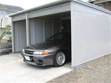 シャッター付きガレージは完成。