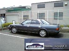 洗車と81netのステッカー
