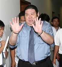 ＜朝青龍＞高砂親方が再度面談　打開策の説得になお応ぜず
