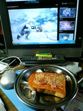 何かをしながら今日のおやつ