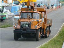 働く車！