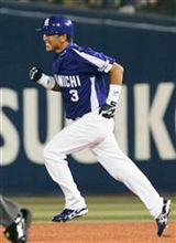 横２－７中（２８日）　代打立浪が満塁本塁打