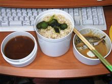 今日は自宅で昼食