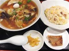 今日のランチは、「盛香園」のBランチ