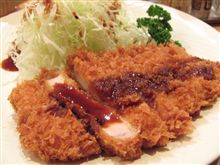 今日のランチは、「やげん亭」ロースカツ