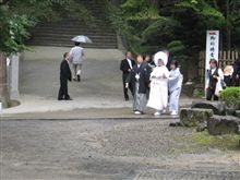 雨の中安全祈願にて