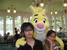 偽装。　実は私、20歳って言ってるけど４０歳軽く越えてます。