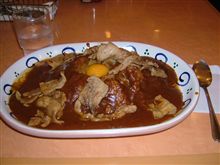 カレー&#215;生姜焼き&#215;生たまご＝ d(^_^)ﾉ ♪　　連続シリーズ１２日目！