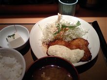 やよい軒伊勢崎町店でチキン南蛮定食