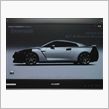 一足早くＲ３５ ＧＴ－Ｒを運転