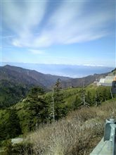 横手山山頂にいます