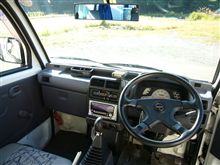 社用車 室内