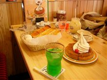 喫茶店巡り午前の部　「コメダ法隆寺店」