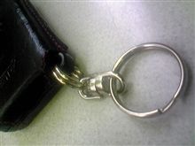 アクセスキーのぶら下げ方