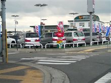 後ろ向きの展示場