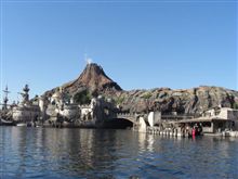 ディズニーシーへ…。