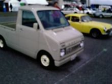 家族サービスがてらにクラシックカーショーへ行ってきました