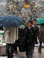 青森市酸ヶ湯で７９ｃｍ、東北地方に大雪…関東も冷え込む 