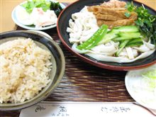 今日のランチは、「楓庵」きしめんセット