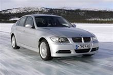 BMW325iセダン装備充実の価格据え置き＆325xi追加