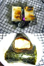 しちりんで餅を食らう