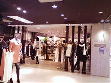 横浜のシァルに行きました（笑