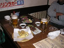 今日は居酒屋で一杯やりました♪