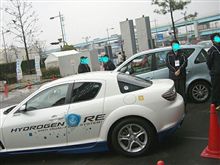 福岡モーターショーにて貴重な体験。 福岡モーターショーにて貴重な体験。