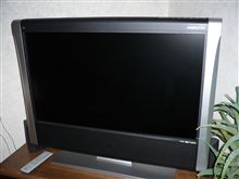 テレビ到着。